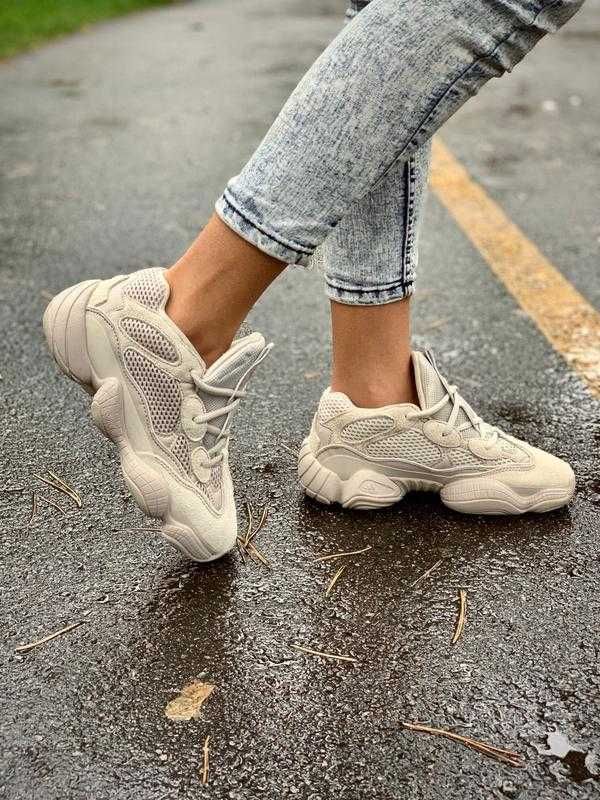 Кросівки весняні для чоловіків та жінок. Adidas Yeezy Boost 500 Blush