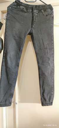 Штани( джинси) зимові хлопчачі , розмір 158