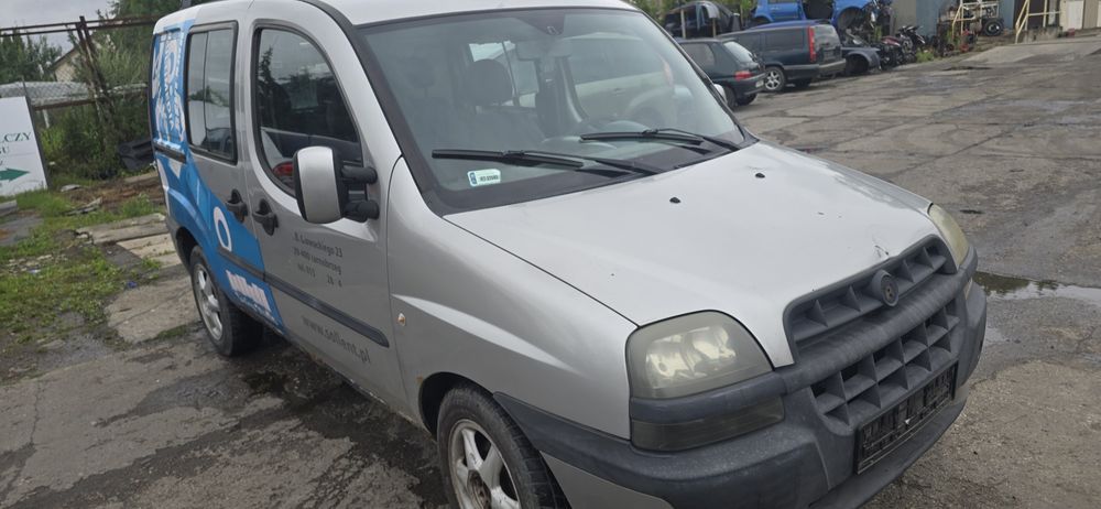 Drzwi 647 lampa sanki belka Fiat Doblo 1,9 JTD 77 KW części