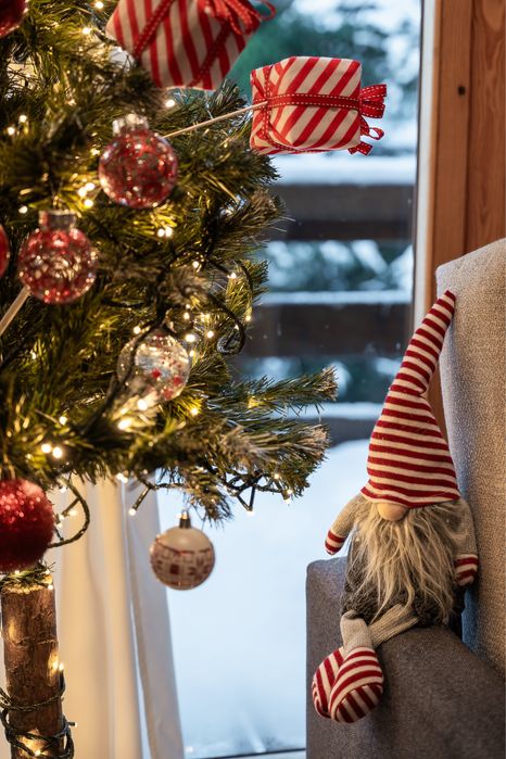 Domek w lesie z jacuzzi, magiczny klimat,narty,lodowisko,sanki