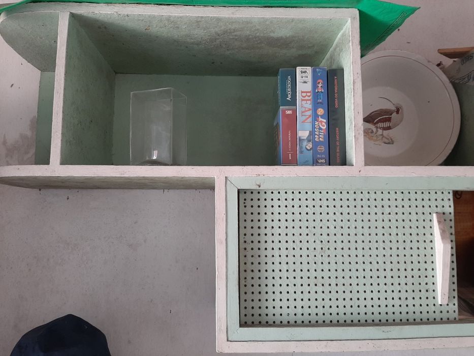 4 cassetes VHS Hi-fi.novas.