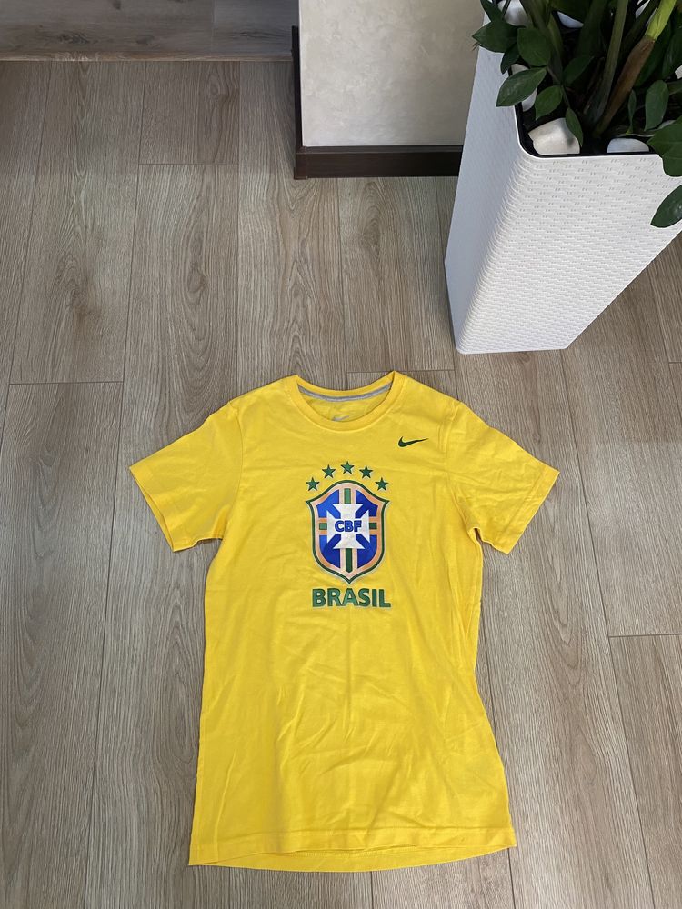 Футболка Футбольна Nike Brazil vintage