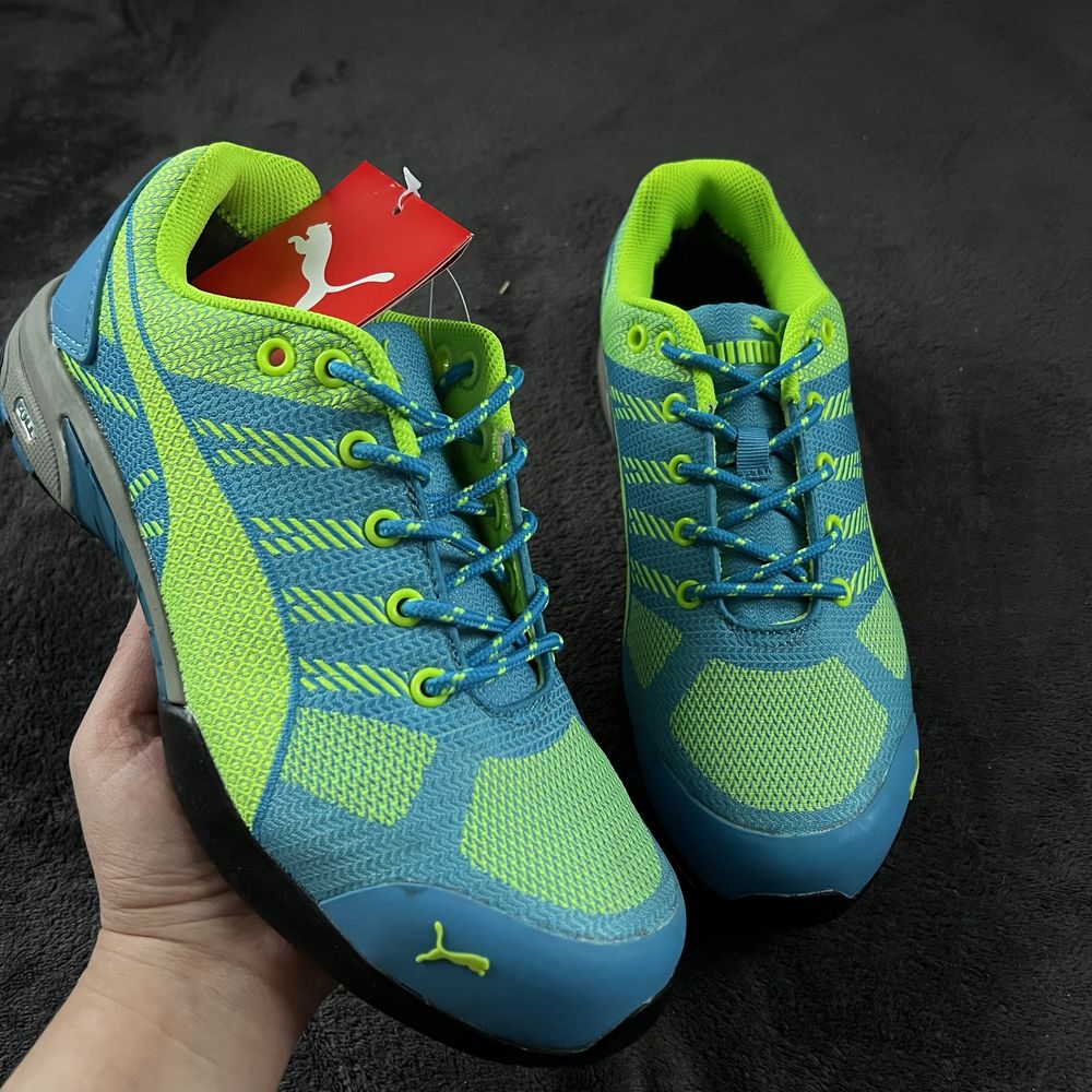 Чоловічі кросівки Puma. P. 40. Нові!! Металевий носок!
