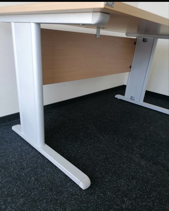 Biurko biurowe 120x80 - używane meble biurowe większa ilość