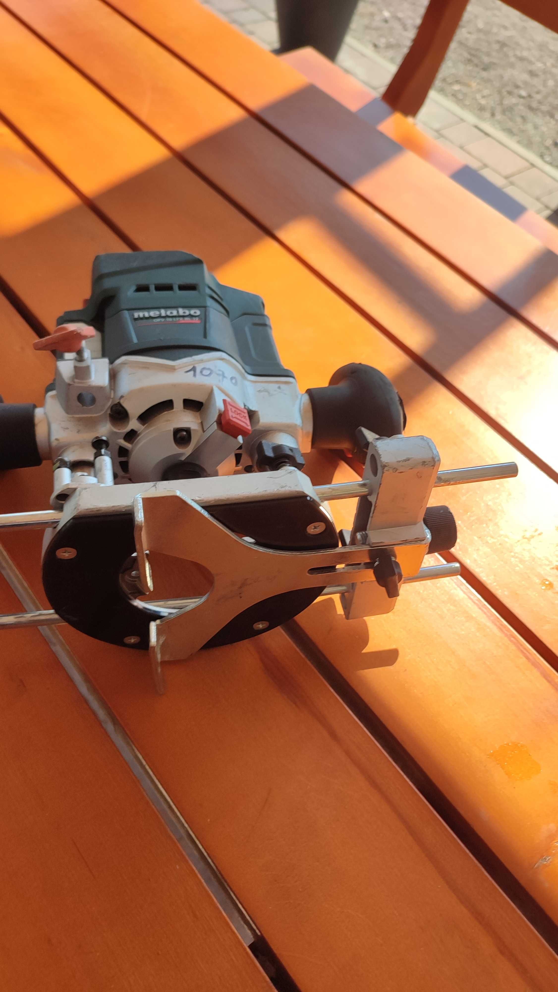 Frezarka górnowrzecionowa  Metabo na akumulator 18 v