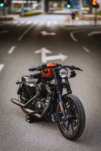 Harley-Davidson Sportster Iron 883