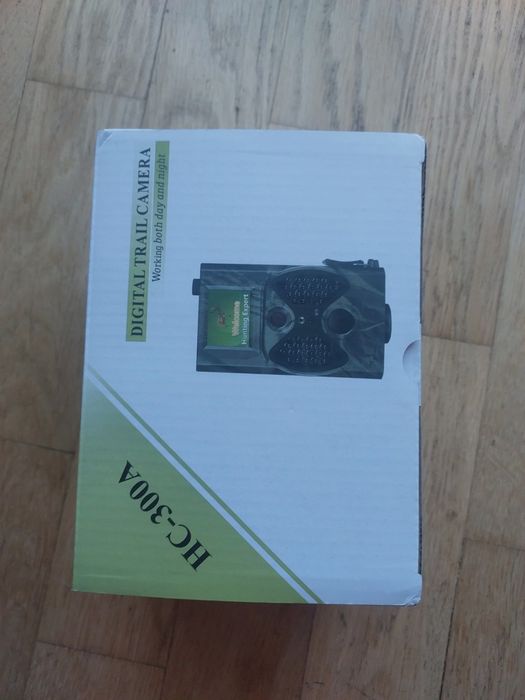 Фотопастка  Suntek HC 300А камера спостереження мисливська з екраном.