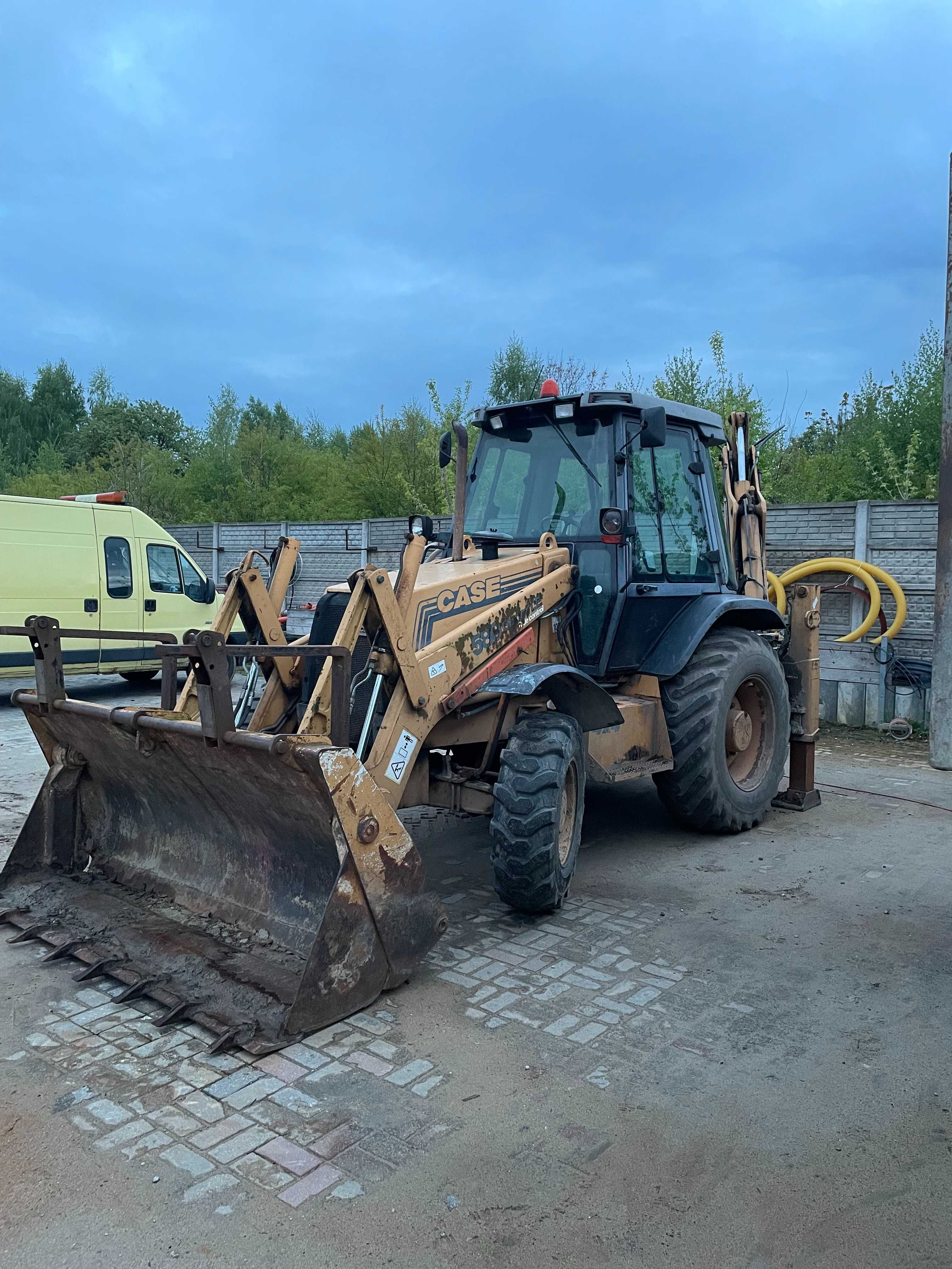 Koparko-ładowarka CASE 580 SLE 2001r