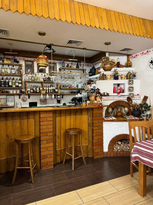 Продаж Діючого Ресторану 414м2 з ділянкою 35сот Луцьк