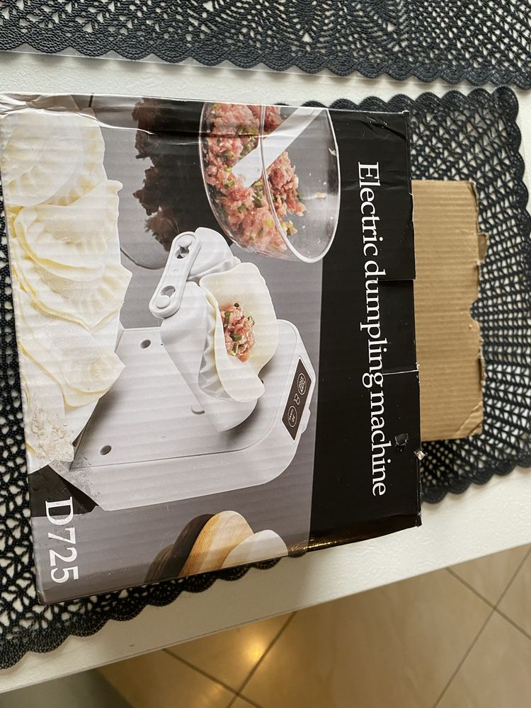 Maszynka fo pierogow