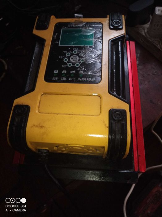 Інвектор продам 2500 кв