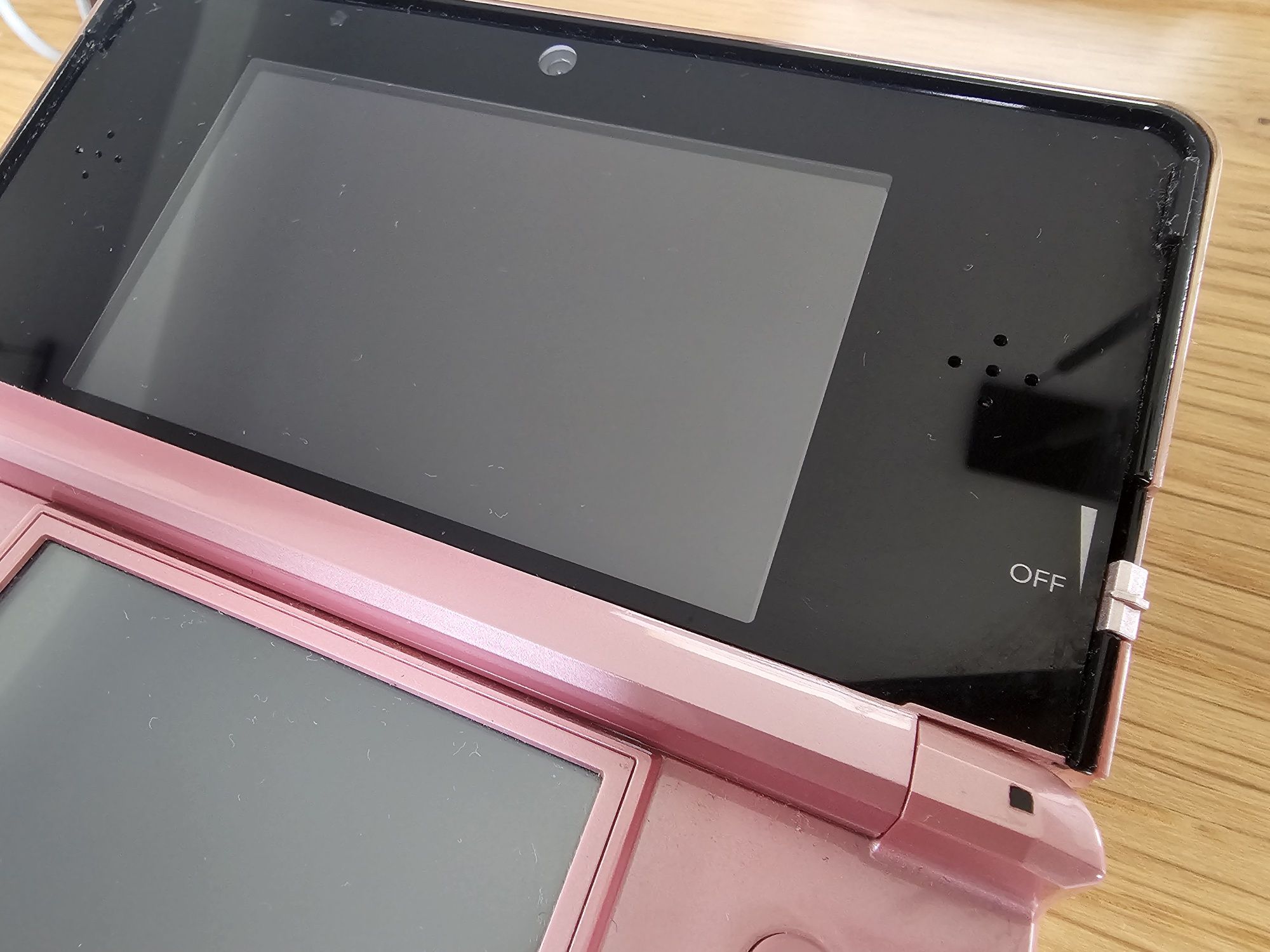 Nintendo 3ds z grami Anima crossing, professor Layton i Mahjong