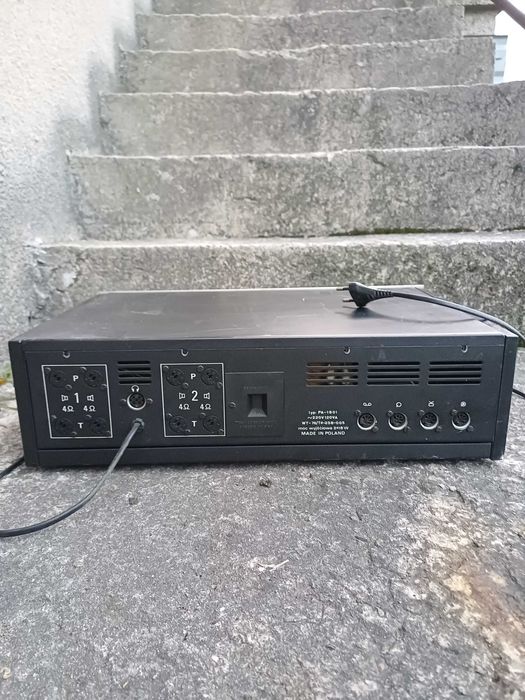 Unitra Fonica – wzmacniacz stereo PA-1801