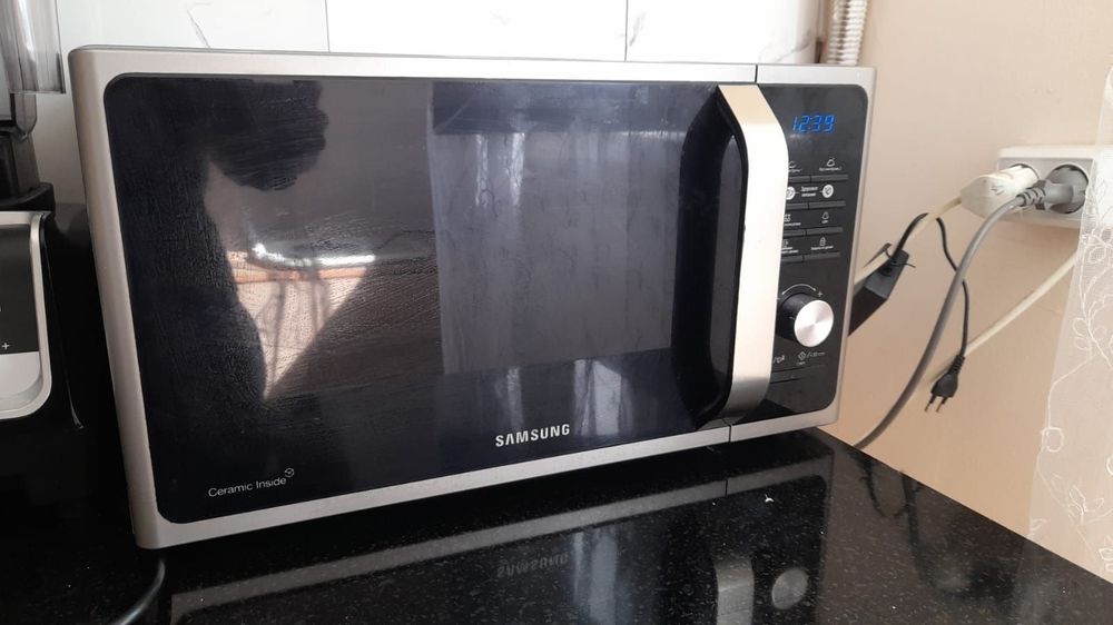 Микроволновая печь