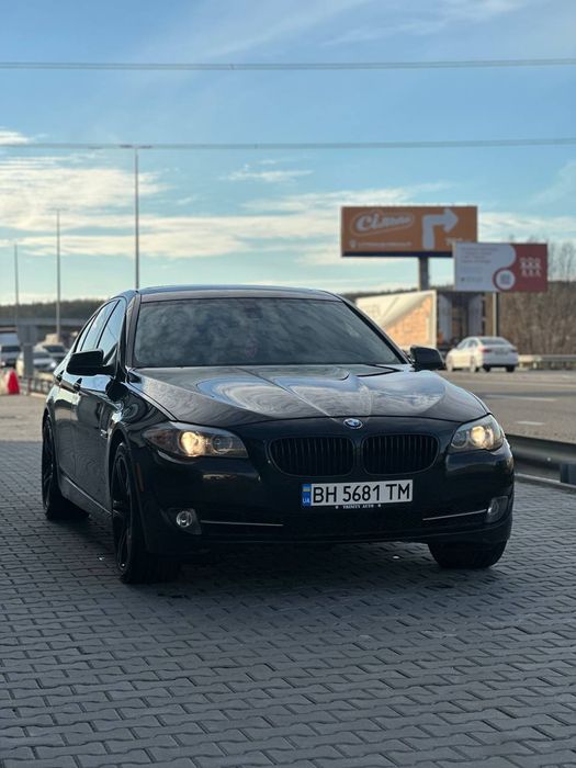 Продам BMW F10 528 3л атмо
