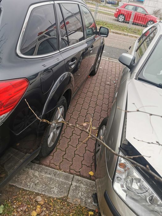 Subaru Legacy Outback  PILNE nowy zestaw sprzegla