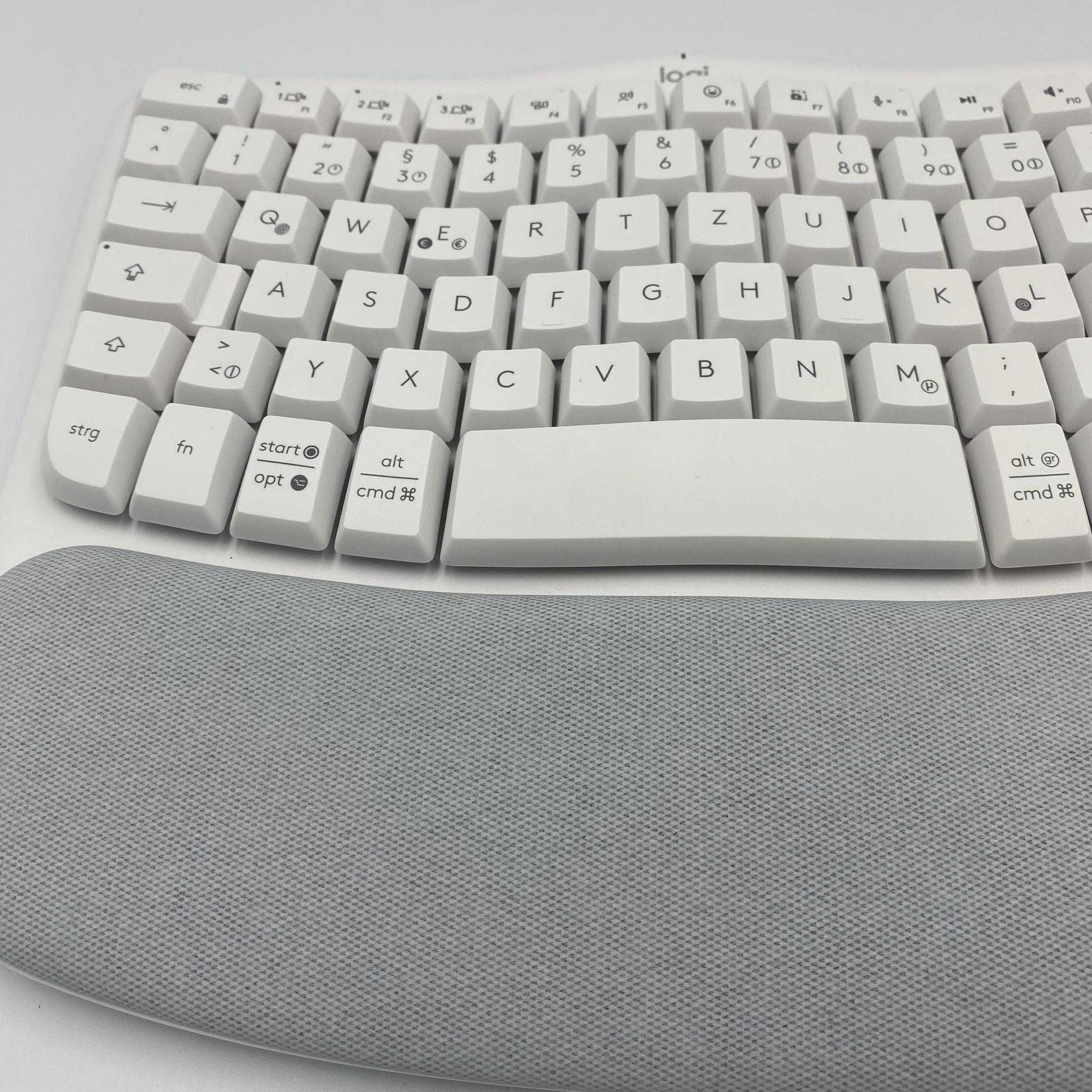 Logitech Klawiatura membranowa Wave Keys QWERTZ DE