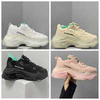 Женские кроссовки Balenciaga Triple S кросівки баленсиага трипл с білі