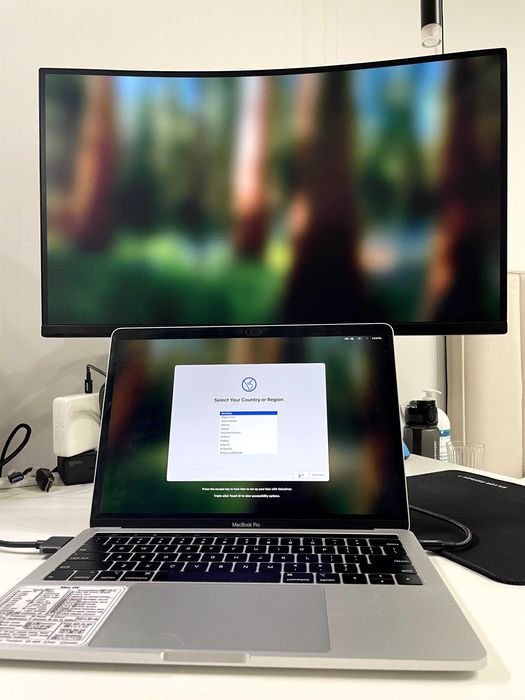 Apple MacBook Pro - A1989 - 16 GB RAM + 256GB