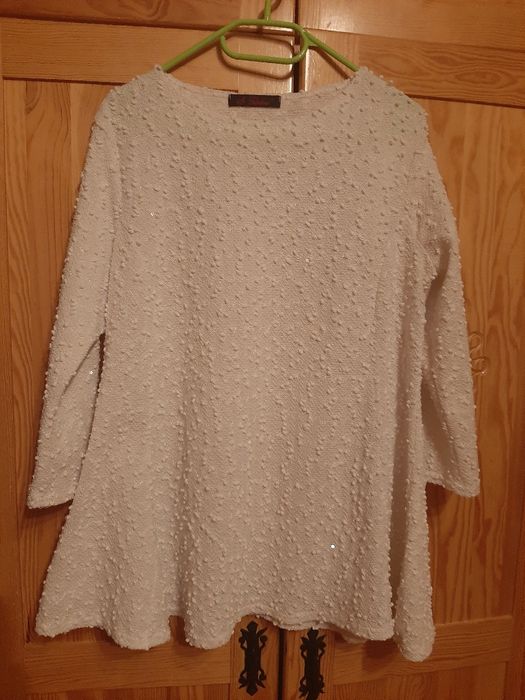 Biała tunika damska