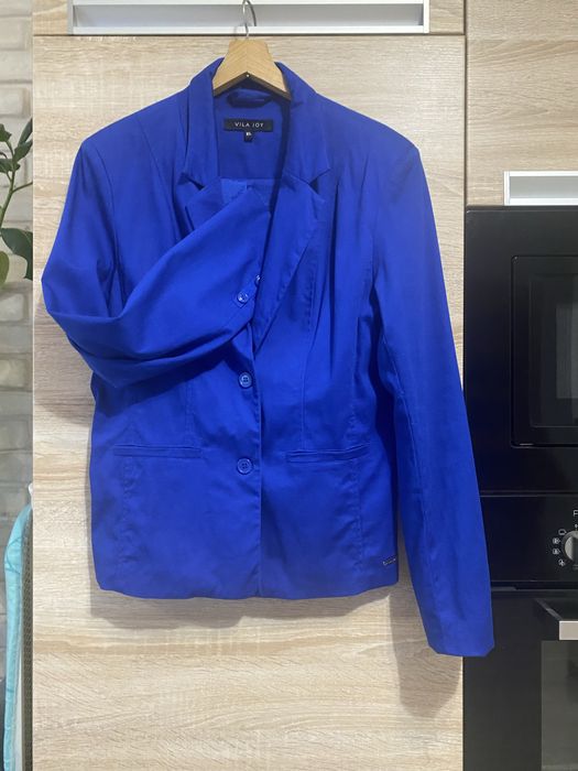 Marynarka piękny chabrowy kolor