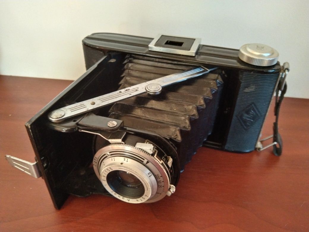 Stary aparat fotograficzny AGFA