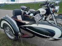 Unikatowy Motocykl Kawasaki Estrella BJ250 Z Koszem bocznym