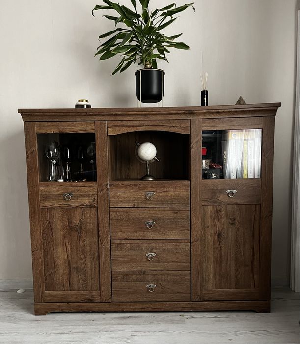 Komoda i witryna PATRAS