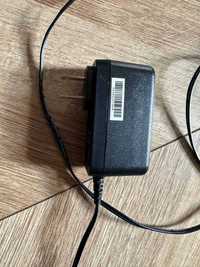 Adapter 12.0V 1.0A 100-240V 50/60Hz 0.3A