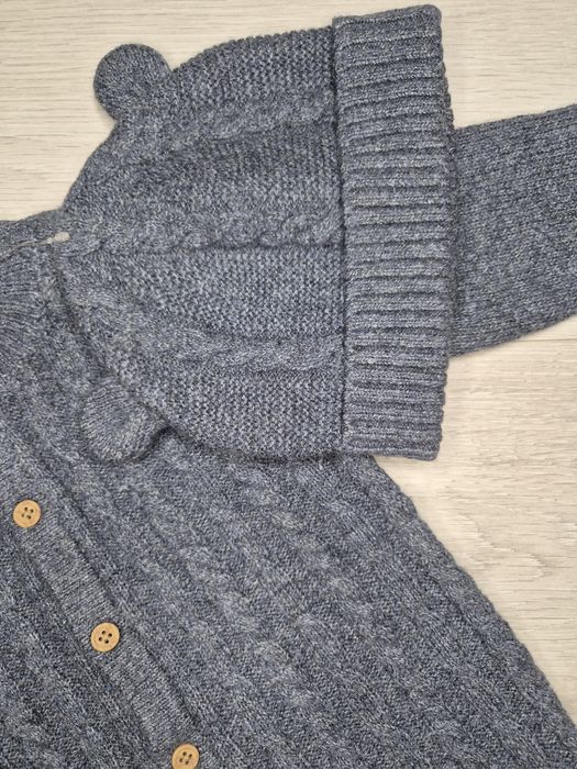 Комплект в'язаний чоловічок та шапочка  (Унісекс)