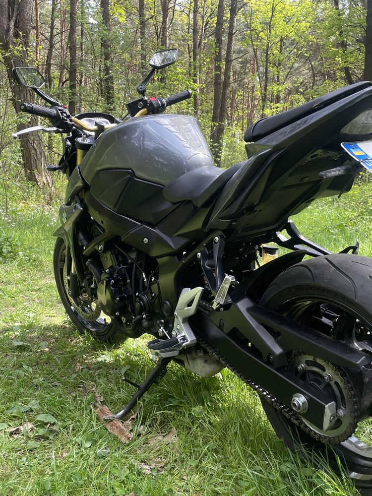 ТЕРМІНОВО!!! Suzuki gsx-s 750.