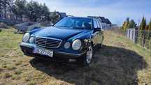 Mercedes Klasa E S210 Kombi 4,3 benzyna. Stan bardzo dobry