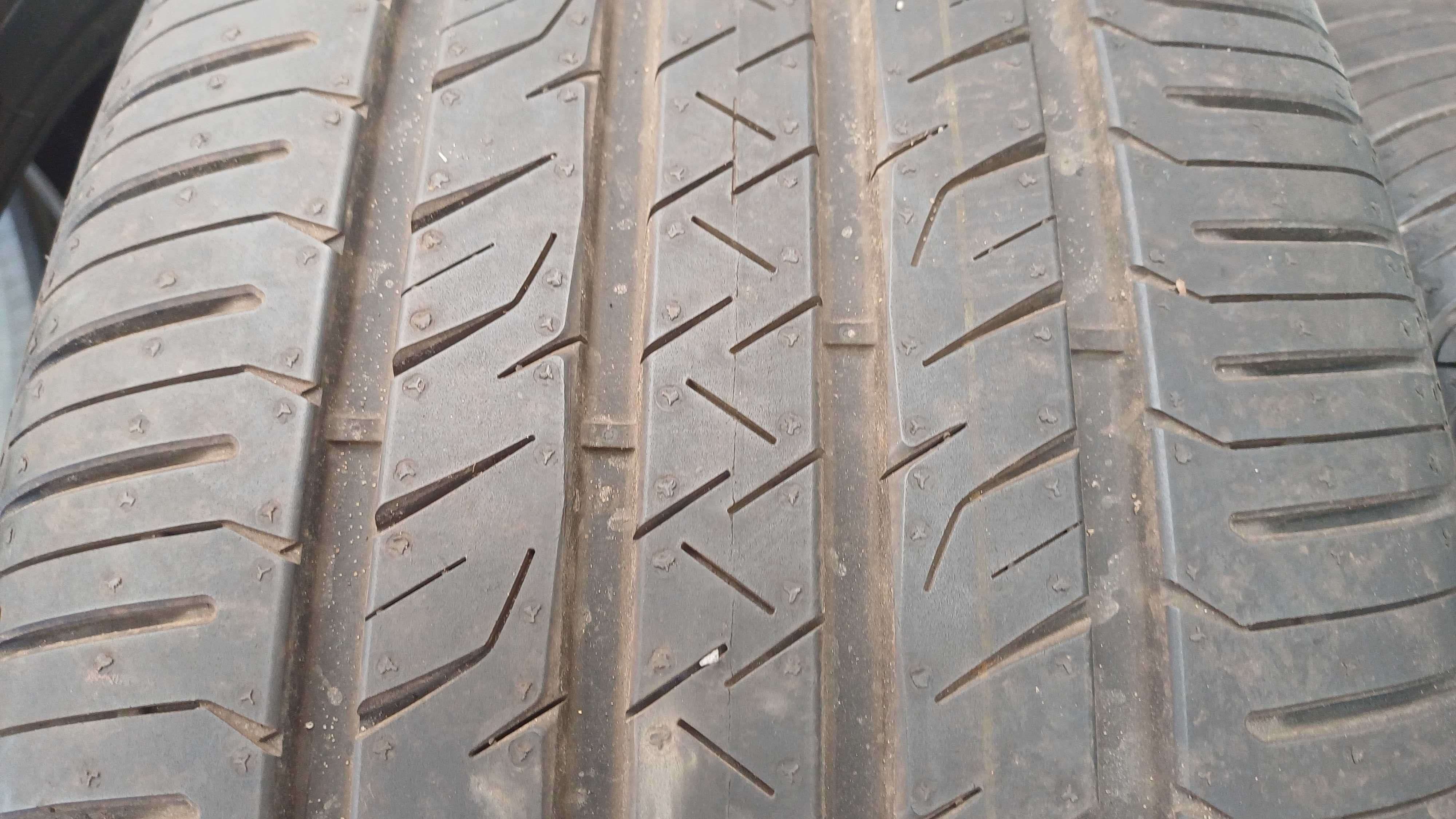 Goodyear EfficientGrip Performance SUV 245/40 R20 99V XL 2023r Demo