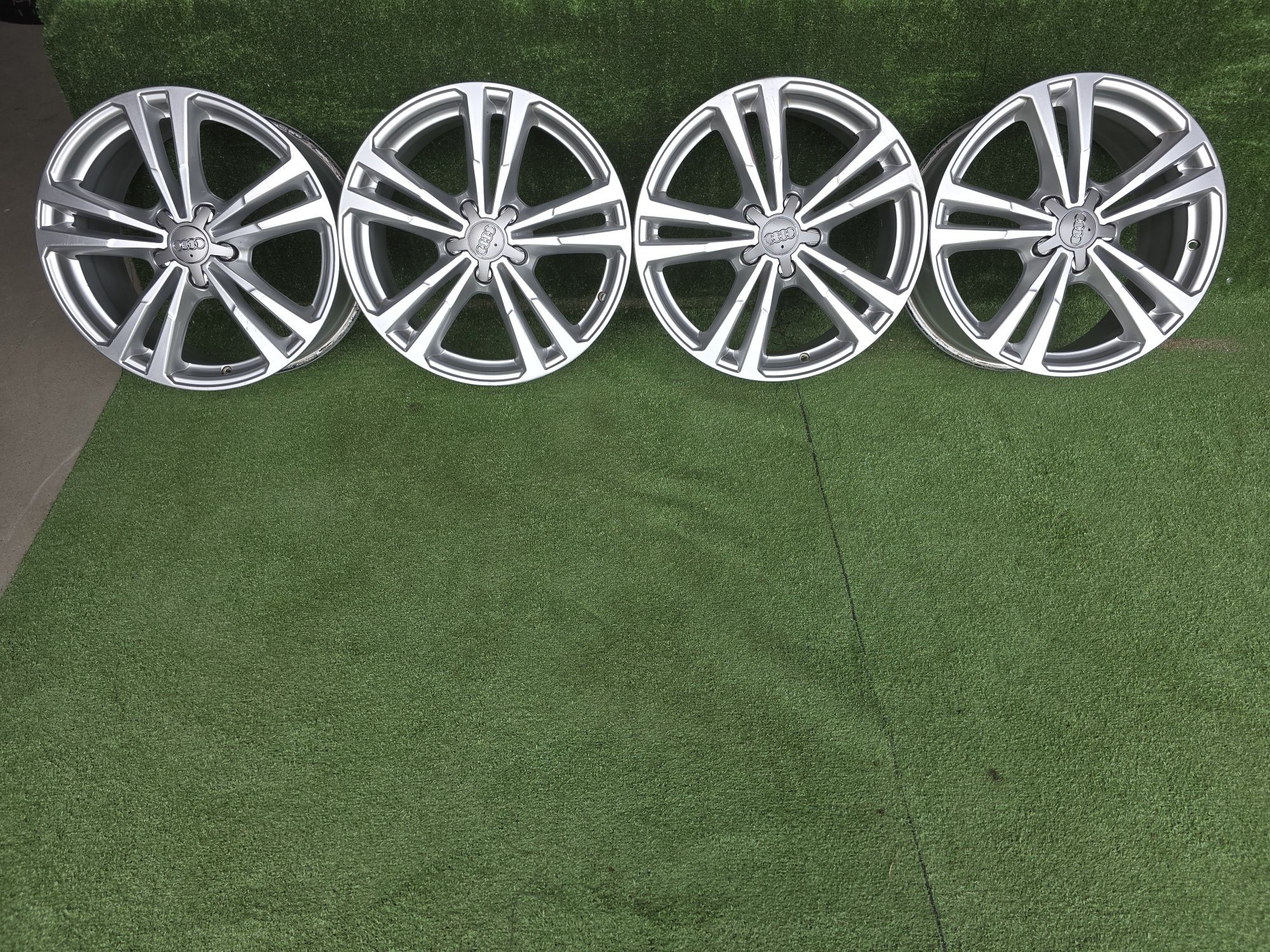 Sprzedam Alufelgi Orginalne Audi 5x112 18 A3 S3 tt