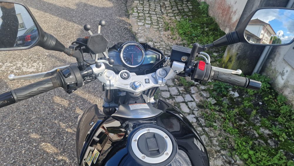 Suzuki Inazuma 250cc