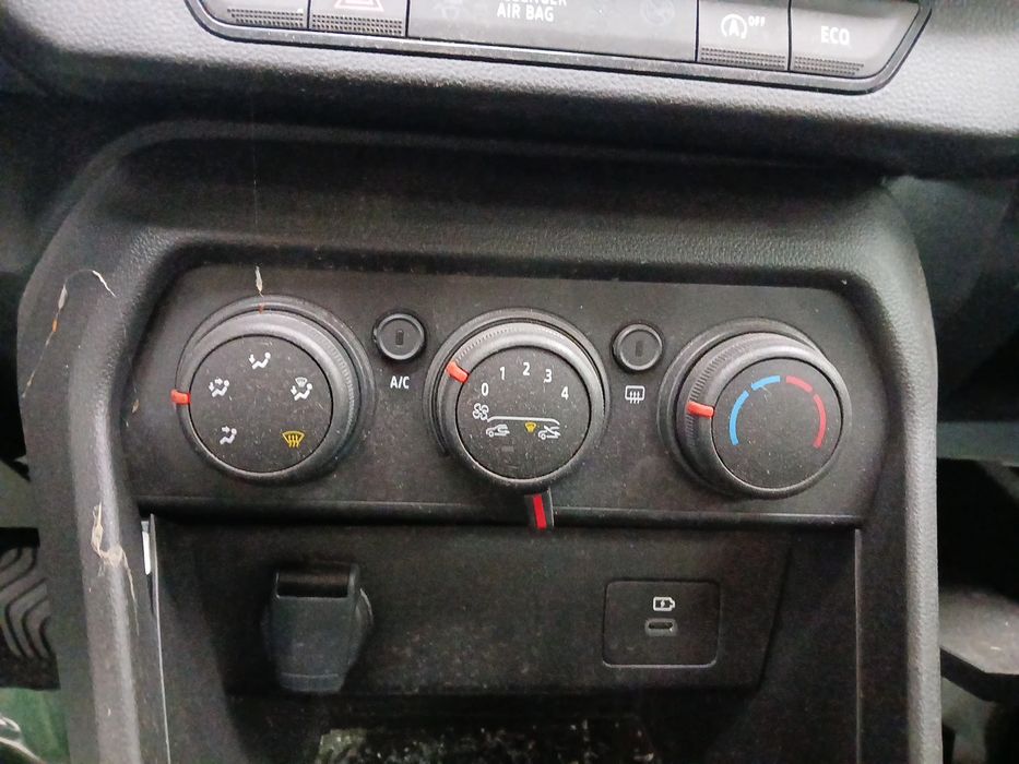 Comando chauffage / sofagem DACIA Sandero III