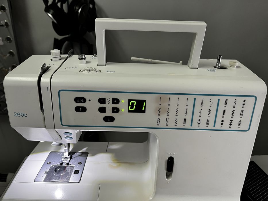 Швейна машинка Pfaff Smarter 260C