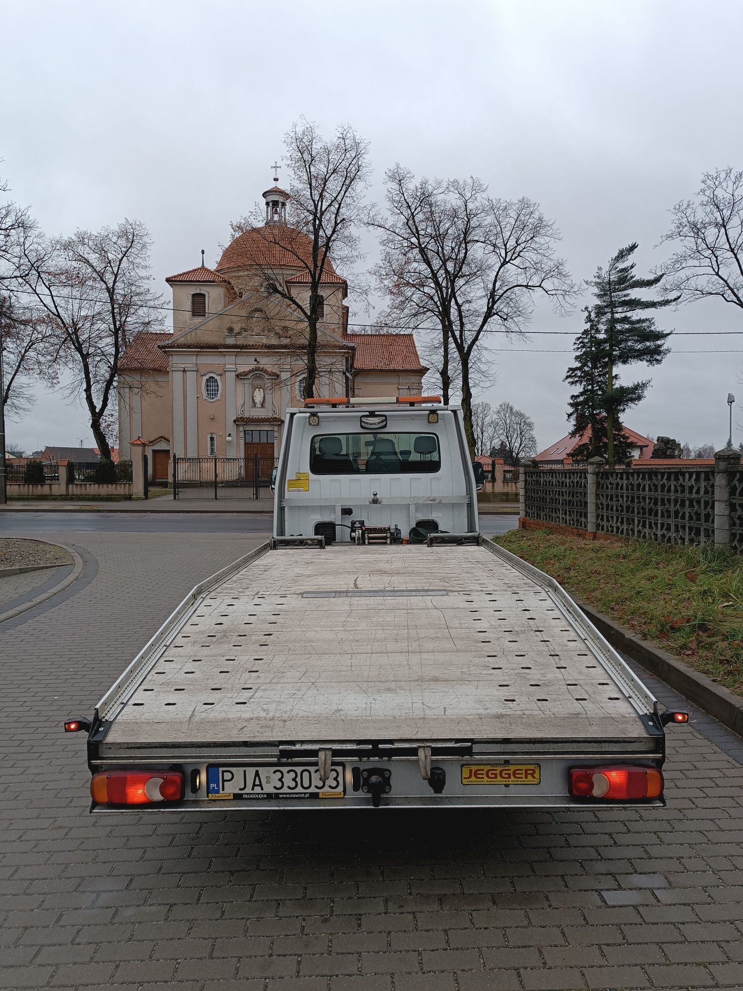 Pomoc drogowa, auto laweta, usługi transportowe