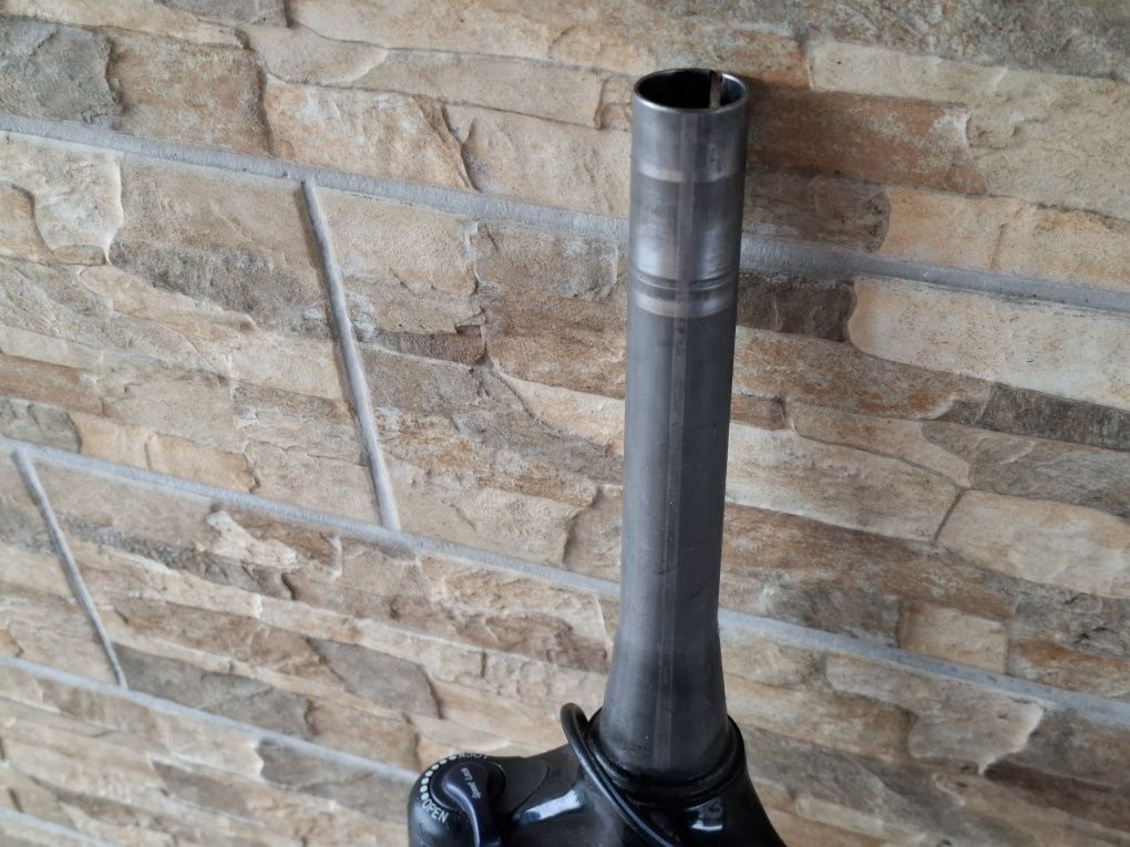 Amortyzator Rowerowy SR Suntour NCX 28" Blokada Skoku Widelec Tarcza