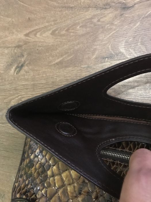 Продам женскую сумочку