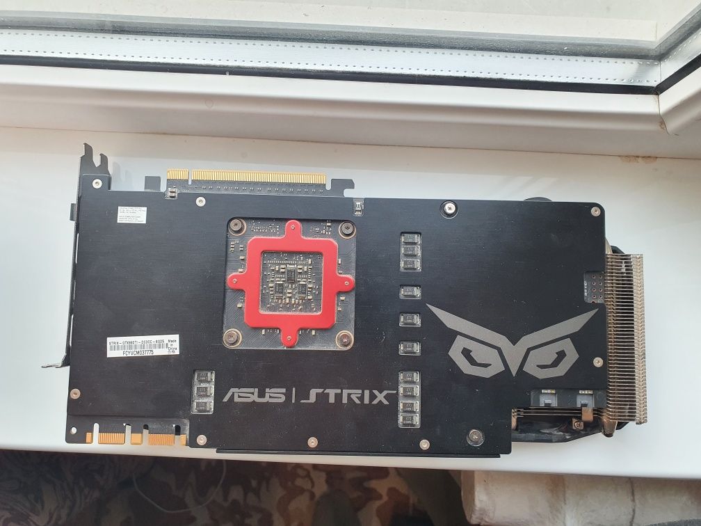 GTX 980 Ti Strix