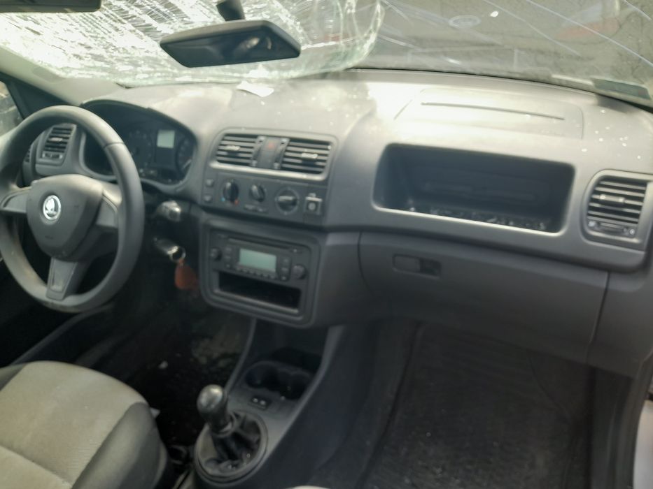 Skoda Fabia 2 Deska rozdzielcza kompletna z airbag wysyłka