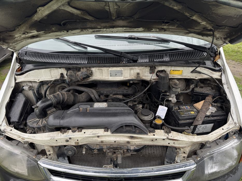 ToyotaHiace 2,5 1999р