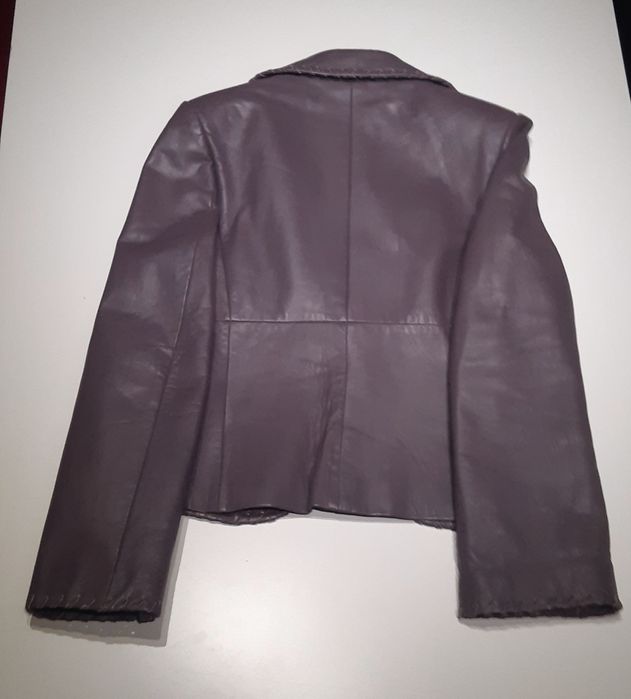 Casaco pele de ovelha.