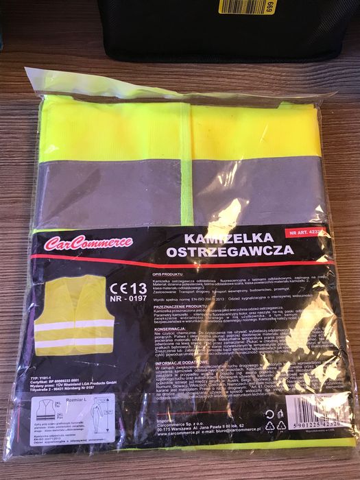 Жёлтая жилетка Света отражающие элемент