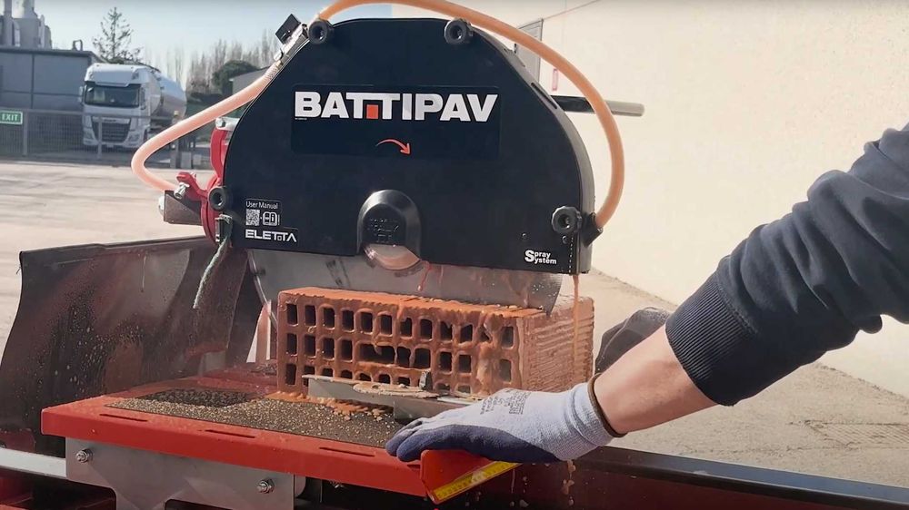 Piła przecinarka do cięcia pustaków gresu kamienia BATTIPAV ELETTA 400