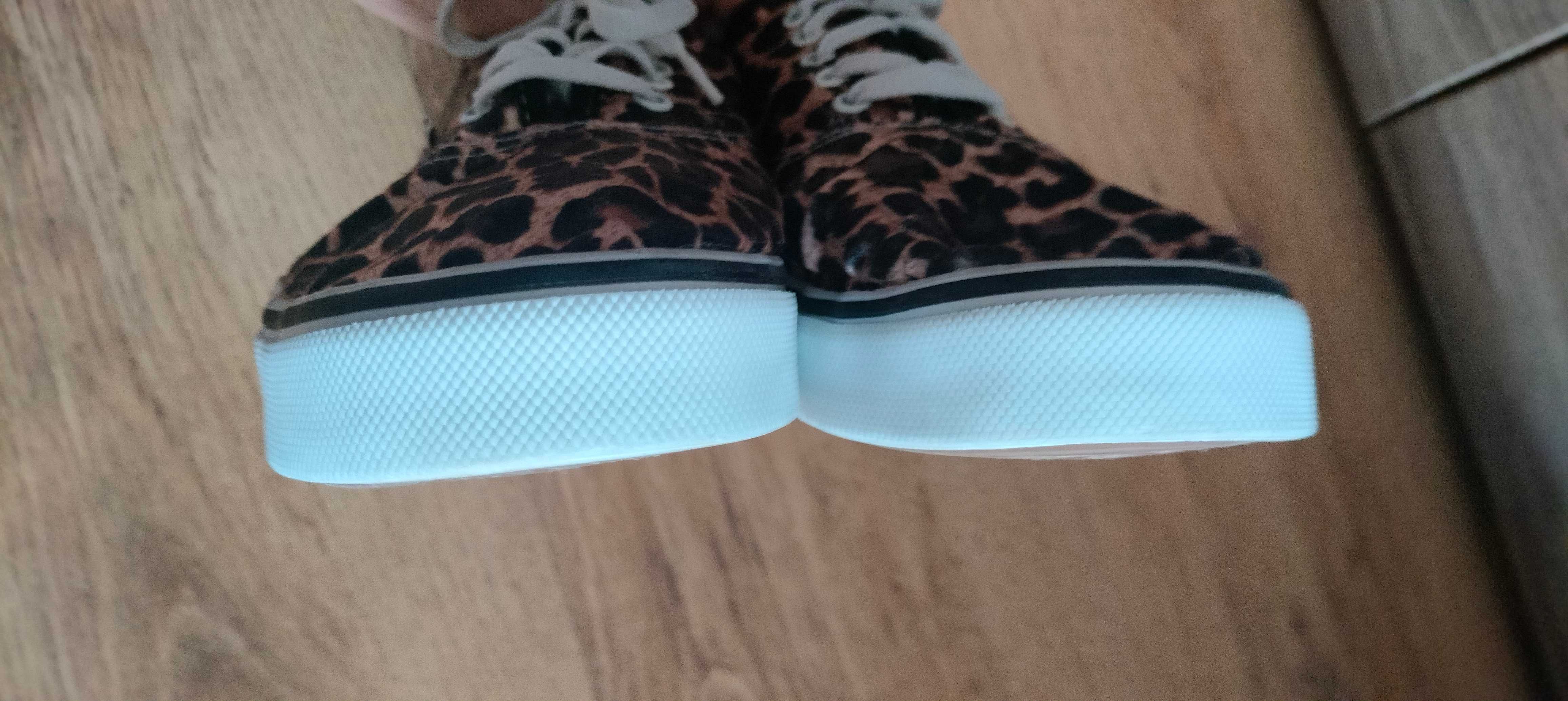 Tenisówki damskie Vans gepardzie cętki 40 25 cm