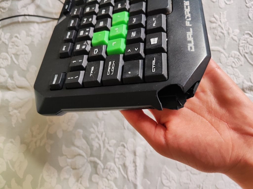 Teclado gaming Dual Force