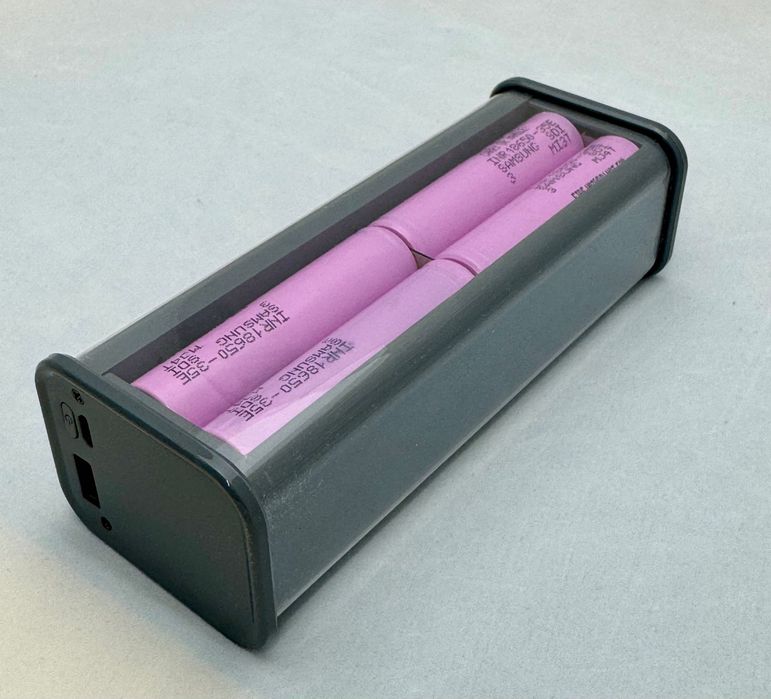 Павербанк 28000 mAh. 22 W с быстрой зарядкой, прозрачный корпус