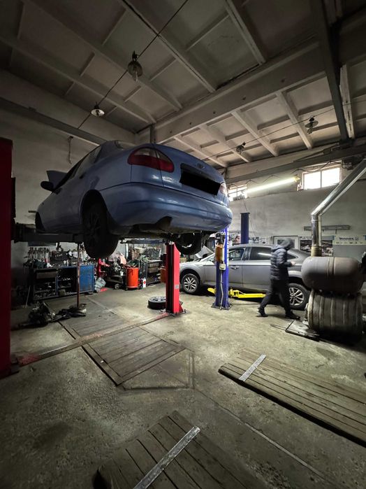 Приміщення під СТО або Склад у центрі міста